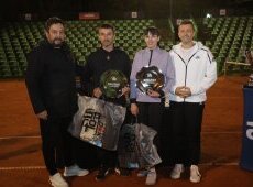 След 81 мача в един ден тенис турнирът на ОББ излъчи новите си шампиони