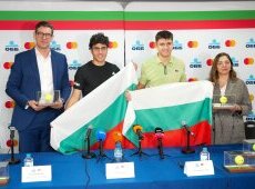 Българските тенис звезди Иван Иванов и Александър Василев станаха посланици на ОББ и Mastercard